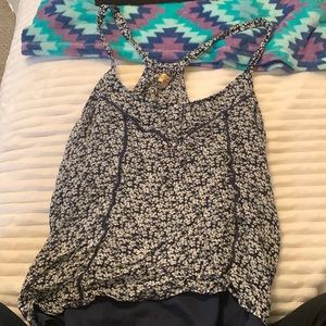 xl, princess vera wang, razorback tank top
